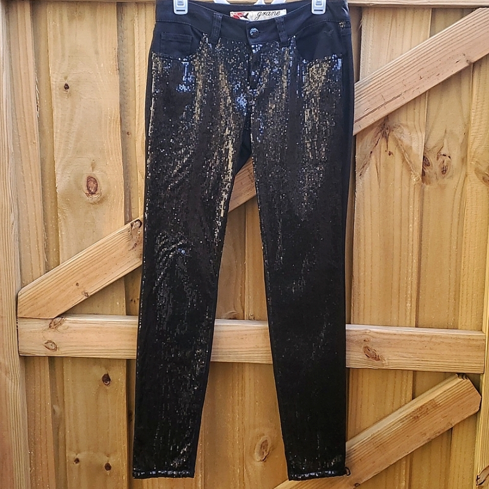 🌻Black Sequin Jeans!